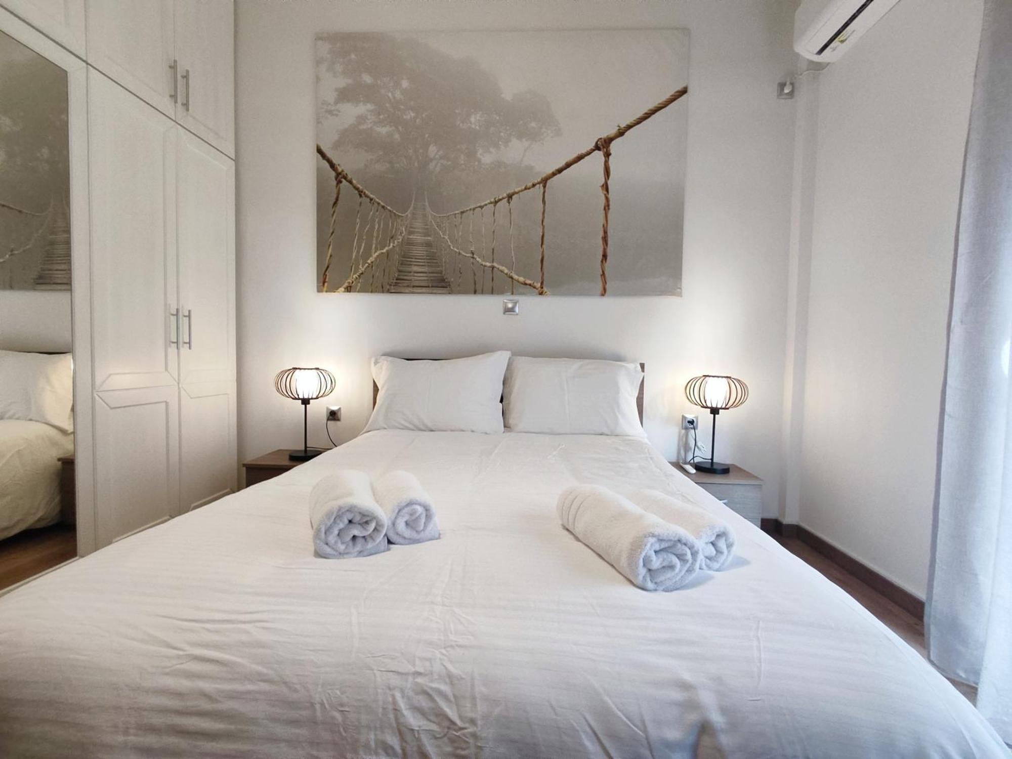 Stylish Urban Apartment By Yha เอเธนส์ ภายนอก รูปภาพ