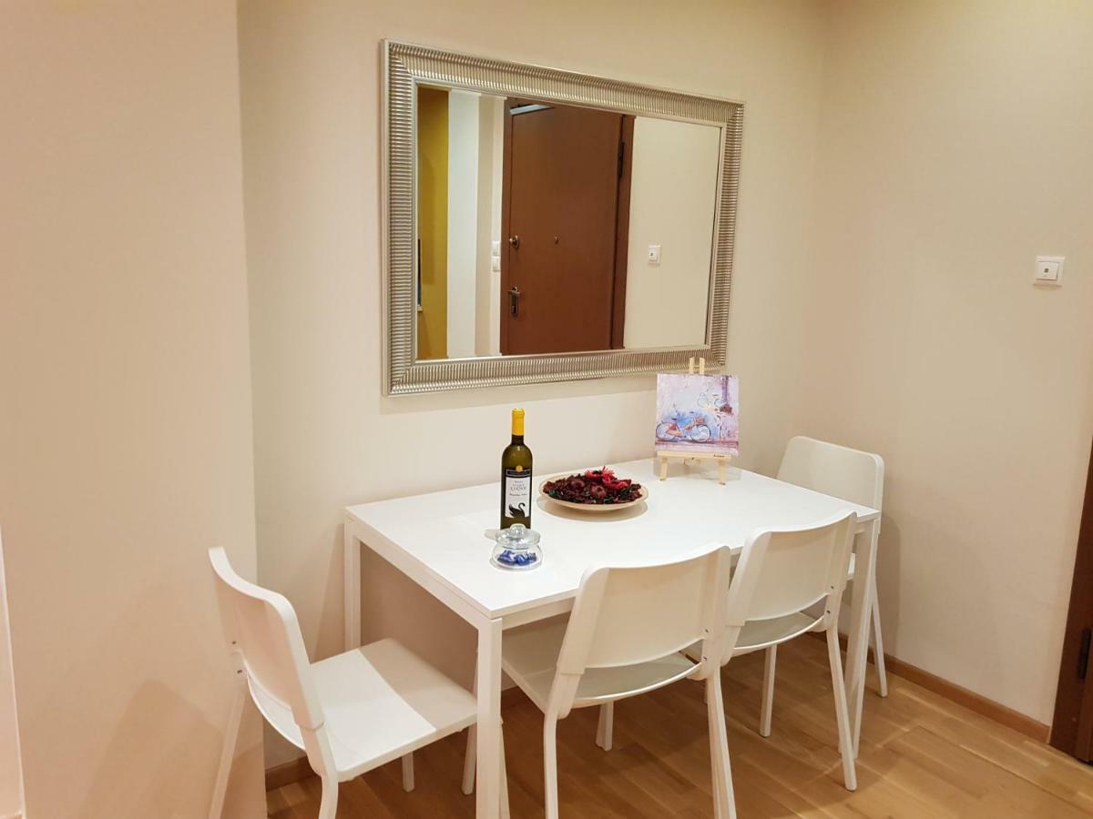 Stylish Urban Apartment By Yha เอเธนส์ ภายนอก รูปภาพ
